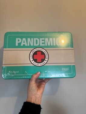Pandemic 10th Anniversary Edition Board Game - Z-Man Games - Teal/White